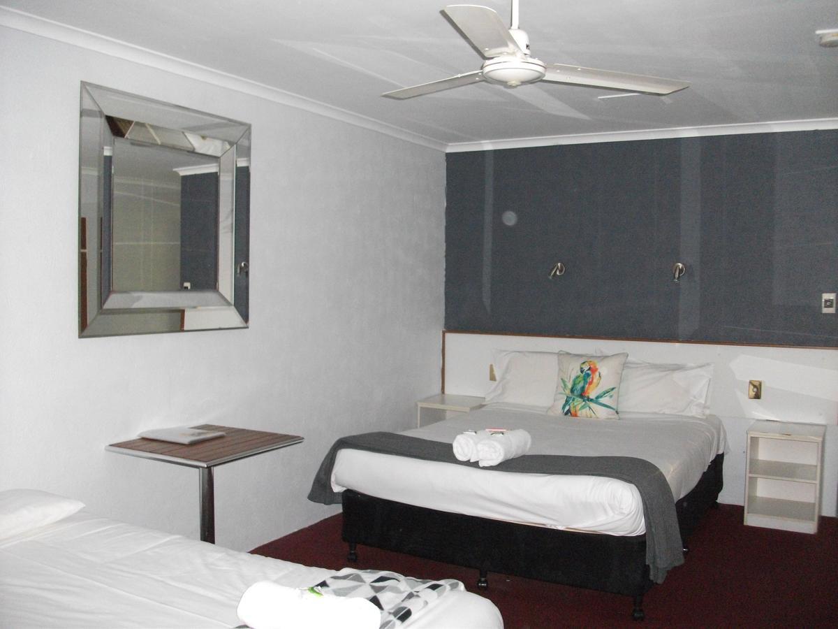 Beerwah Glasshouse Motel 외부 사진