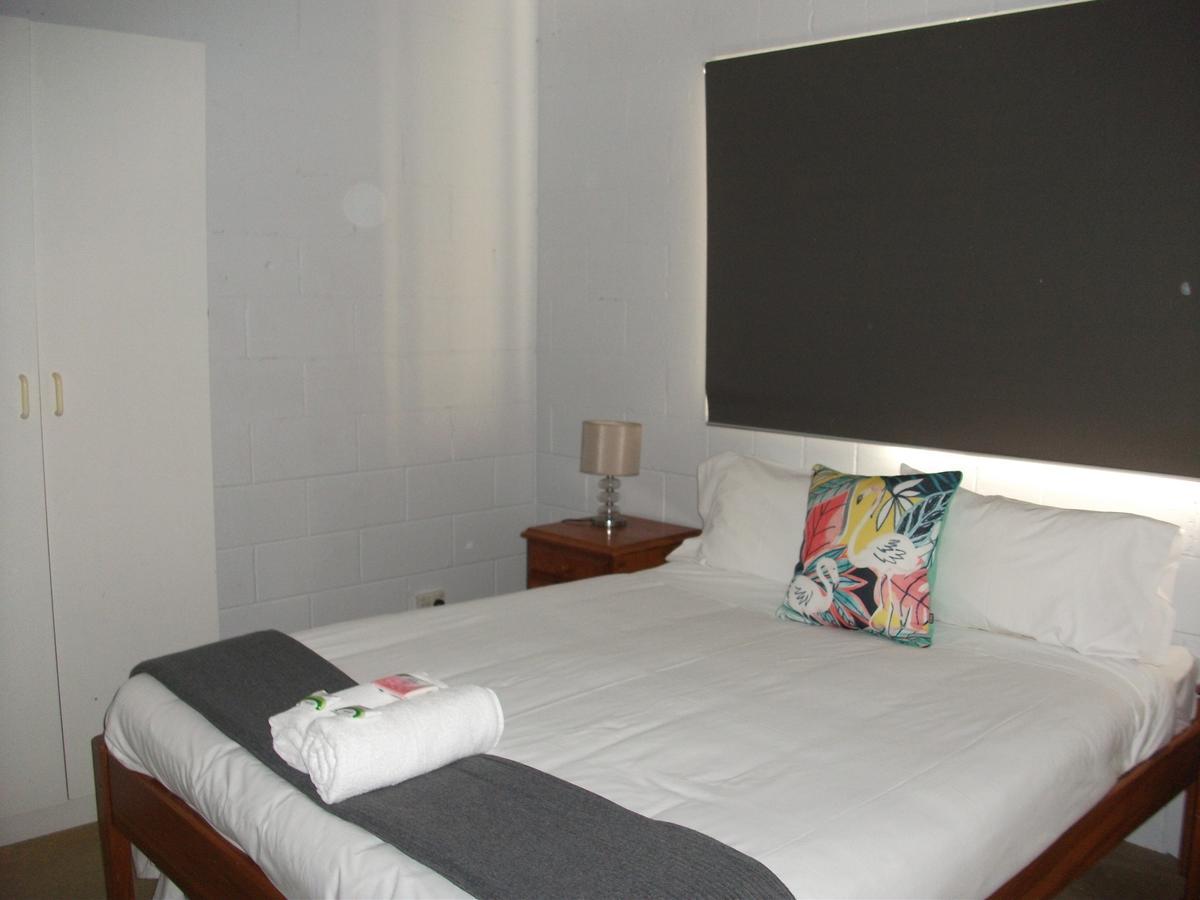Beerwah Glasshouse Motel 외부 사진