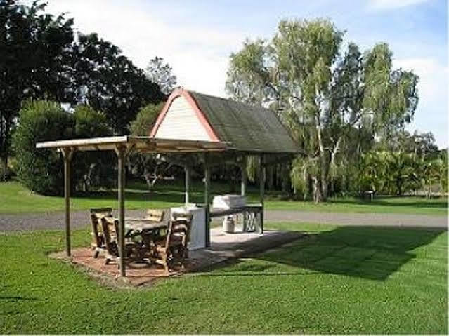 Beerwah Glasshouse Motel 외부 사진